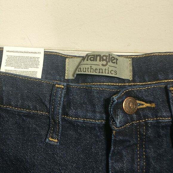 Wrangler Authentics Men's SZ 46x30 ZM1AF Regular Fit Flex Jeans. - Picture 4 of 10